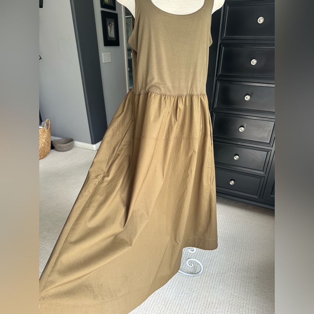 Everlane Midi Dress with Gathered Waist, size XL - Picture 3 of 11